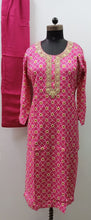 Load image into Gallery viewer, Ponchampali Print Kurti Set
