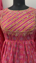 Load image into Gallery viewer, Premium Muslin Pink Gharara Set
