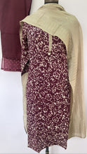 Load image into Gallery viewer, Viscose Silk Kurti With Dupatta
