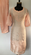 Load image into Gallery viewer, Peachish Orange Dola Silk Full Set
