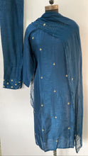 Load image into Gallery viewer, Royal Blue Dola Silk Full Set
