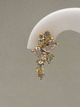 Load image into Gallery viewer, Zircon Earrings
