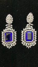 Load image into Gallery viewer, Zircon Earrings
